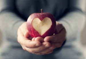 تغذیه سالم و ارتباط آن با سلامت قلب